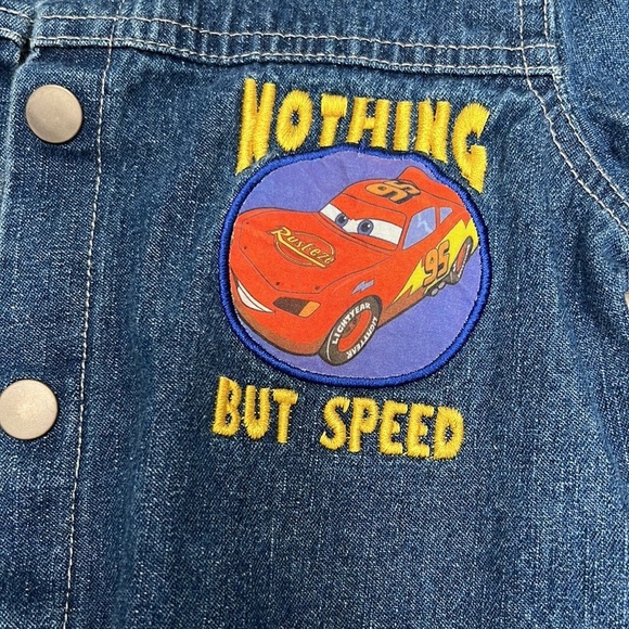 Disney Pixar Cars Vintage Jean Jacket 24 Months Lighting McQueen - Picture 2 of 5